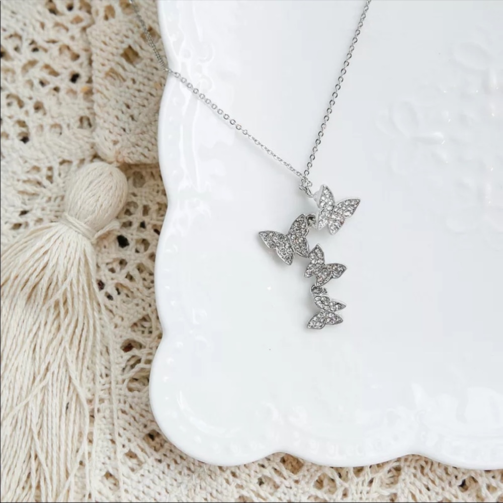 New 925 Silver Multi Butterfly Diamond Necklace - Picture 12 of 15